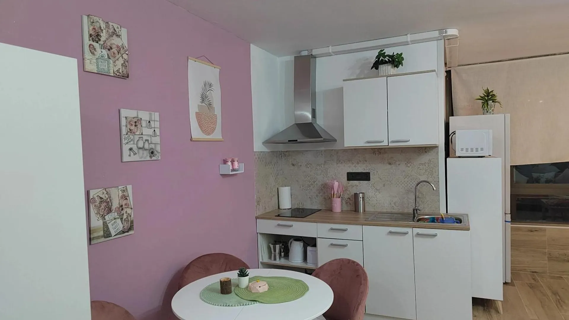 Bright Apartment With Sea View Fuengirola 50 M² Pool